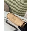 Borsa a tracolla Chanel 26S AS6255 CC con manico superiore giallo terra