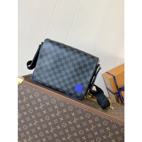 Qualità premium Borse Replica LV District PM chip a codice variabile M00085