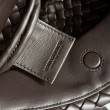 Pochette Bottega Veneta Onda con motivo a conchiglia