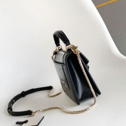 Sito Replica Borsa Bvlgari Serpenti Forever Mini con manico superiore Versione Chip Nero Imitazioni Replica perfette Borsa Bvlgari Serpenti Forever Mini con manico superiore Versione Chip Nero