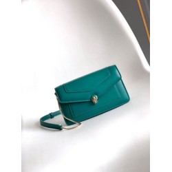 Pochette con catena Bvlgari Serpenti Forever 20cm Versione Chip verde