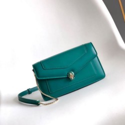 Replica perfette Pochette con catena Bvlgari Serpenti Forever 20cm Versione Chip verde