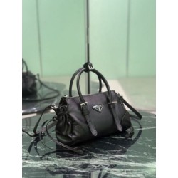Borsa a tracolla Prada Mini Bonnie 1BA499 nera