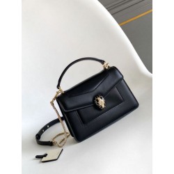 Borsa Bvlgari Serpenti Forever Mini con manico superiore Versione Chip Nero