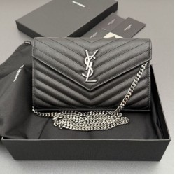 Replica perfette Portafoglio a catena YSL Saint Laurent Envelope pelle originale nero argento