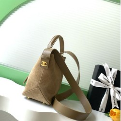Sito Replica Borsa a mano Chanel 26S AS6268 scamosciata con tracolla larga grigio Imitazioni Replica perfette Borsa a mano Chanel 26S AS6268 scamosciata con tracolla larga grigio