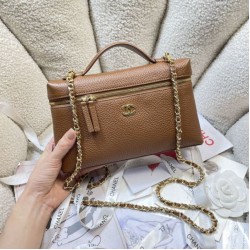 Sito Replica Borsa Chanel Vanity con catena 23cm AS5347 Marrone Imitazioni Replica perfette Borsa Chanel Vanity con catena 23cm AS5347 Marrone