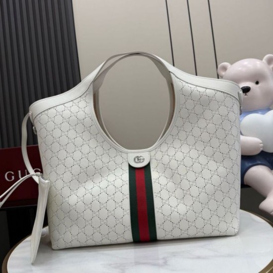Sito Replica Qualità Premium Borse Firmate grande Gucci Giglio traforata GG 853971 bianca Imitazioni Replica perfette Qualità Premium Borse Firmate grande Gucci Giglio traforata GG 853971 bianca