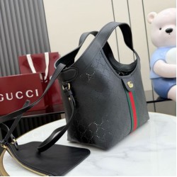Borse Imitazioni piccola Gucci Giglio traforata GG 860845 Nero Borse Imitazioni piccola Gucci Giglio traforata GG 860845 Nero