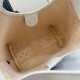 Sito Replica Qualità Premium Borsa piccola Gucci Giglio traforata GG 860845 bianca Imitazioni Replica perfette Qualità Premium Borsa piccola Gucci Giglio traforata GG 860845 bianca