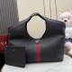 Sito Replica Perfetta grande Gucci Giglio 853971 traforata GG Nero Imitazioni Replica perfette Perfetta grande Gucci Giglio 853971 traforata GG Nero