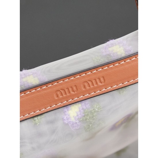 Sito Replica Qualità Premium Borse tote rete ricamata Miu Miu 5BA310 19cm Imitazioni Replica perfette Qualità Premium Borse tote rete ricamata Miu Miu 5BA310 19cm