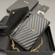 Portafoglio a catena YSL Saint Laurent Envelope nero oro Portafoglio a catena YSL Saint Laurent Envelope nero oro
