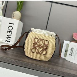 Qualit&agrave; Premium Qualità superiore replica Loewe pelle di vitello a nido d'ape