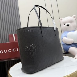 Borsa tote grande Gucci 874745 Tribeca con perforazioni nera Borsa tote grande Gucci 874745 Tribeca con perforazioni nera