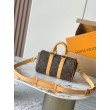 Borsa Keepall Bandoulière 25 Louis Vuitton 26s Borsa Keepall Bandoulière 25 Louis Vuitton 26s
