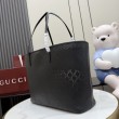 Borsa tote grande Gucci 874745 Tribeca con perforazioni nera