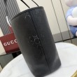 Borsa tote grande Gucci 874745 Tribeca con perforazioni nera