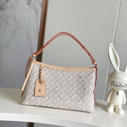 Replica perfette Borsa LV Carry All East West M2A136