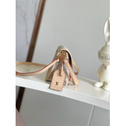 Borsa a tracolla Louis Vuitton Diane M29795