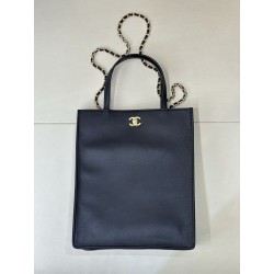 Borse Firmate Replica shopping verticale piccola Chanel AS6452 Nero