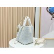 Borsa tote verticale Dior Tweed Toujours motivo Cannage Blu