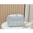 Borsa tote verticale Dior Tweed Toujours motivo Cannage Blu
