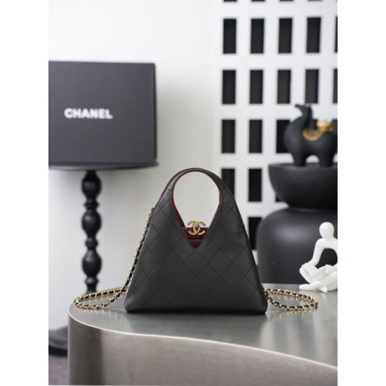 Borsa triangolare trapuntata Chanel AS6392 nera