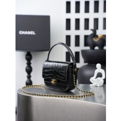 Mini borsa a tracolla Chanel stampa coccodrillo AS6424 Nero