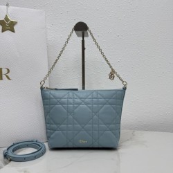 Replica perfette Pochette Dior Travel Nomad S2613 blu