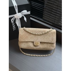 Borsa Chanel Flap Maxi scamosciata con catena AS6281 albicocca