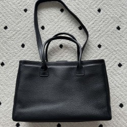 Sito Replica Bora Pari all'originale replica tote Chanel Cerf Executive nera Imitazioni Replica perfette Bora Pari all'originale replica tote Chanel Cerf Executive nera