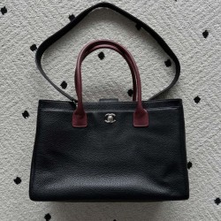 Replica perfette Borsa tote Chanel Cerf Executive Rossa/Nero