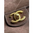 Replica Perfetta Chanel Flap Maxi AS6281 scamosciata con catena 