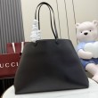 Borsa tote grande Gucci NY A00B4R nera