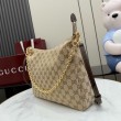 Borsa a tracolla piccola Gucci A006OA Lady Lunetta GG Marrone