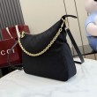 Imitazioni borse griffate a tracolla piccola Gucci A006OA Lady Lunetta GG Nero