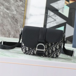 Replica Perfetta Borsa a tracolla Dior Mini Saddle Heritage Oblique con patta nero Imitazione Falsa