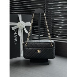 Borsa a tracolla orizzontale Chanel 26A AS6443 nera