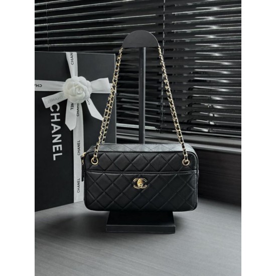 Borsa a tracolla orizzontale Chanel 26A AS6443 nera Borsa a tracolla orizzontale Chanel 26A AS6443 nera