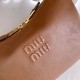 Replica di alta qualità Borsa a tracolla Spirit Hobo Miu Miu 5BC216 nappa Marrone Replica Perfetta Borsa a tracolla Spirit Hobo Miu Miu 5BC216 nappa Marrone Imitazione Falsa