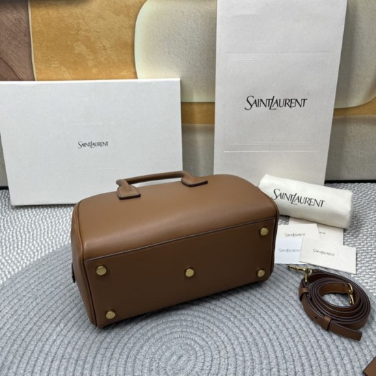 Replica di alta qualità Borsa Boston Sac de Jour YSL Saint Laurent pelle liscia Giallo terroso Replica Perfetta Borsa Boston Sac de Jour YSL Saint Laurent pelle liscia Giallo terroso Imitazione Falsa