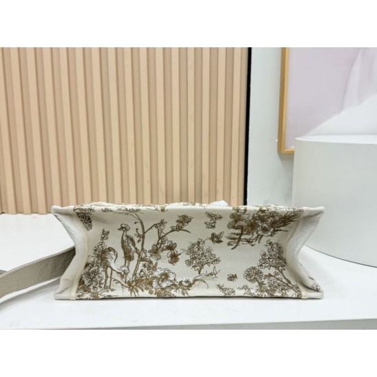 Replica di alta qualità Borsa Dior Dioriviera Book Tote piccola/media/grande con ricamo floreale Marrone Replica Perfetta Borsa Dior Dioriviera Book Tote piccola/media/grande con ricamo floreale Marrone Imitazione Falsa