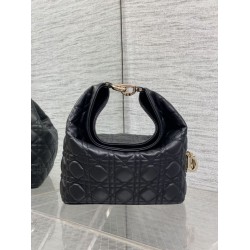Borsa Dior Toujours Hobo cucitura cannage Nero