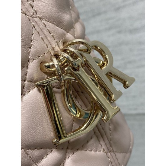 Replica di alta qualità Borsa Dior Toujours Hobo cucitura cannage rosa Replica Perfetta Borsa Dior Toujours Hobo cucitura cannage rosa Imitazione Falsa