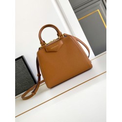 Borsa Givenchy Antigona Cube giallo terroso