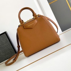 Replica Perfetta Borsa Givenchy Antigona Cube giallo terroso Imitazione Falsa