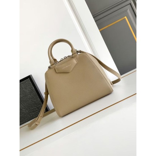 Replica di alta qualità Borsa Givenchy Antigona Cube Grigio Replica Perfetta Borsa Givenchy Antigona Cube Grigio Imitazione Falsa