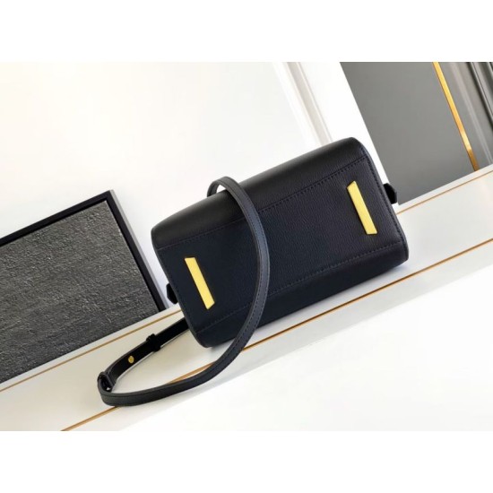 Replica di alta qualità Borsa Givenchy Antigona Cube nera Replica Perfetta Borsa Givenchy Antigona Cube nera Imitazione Falsa
