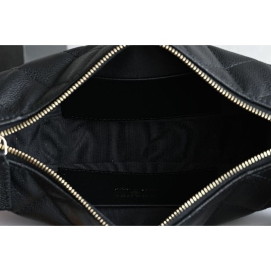 Replica di alta qualità Chanel 26S Quilted Hobo crescent-shaped bag AS5094 Nero Replica Perfetta Chanel 26S Quilted Hobo crescent-shaped bag AS5094 Nero Imitazione Falsa